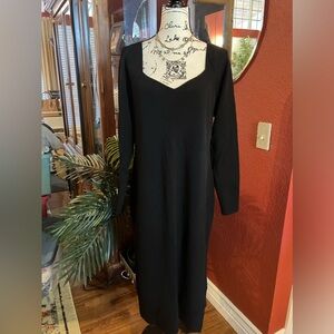 THE DROP KNIT SWEETHEART NECK BLACK DRESS